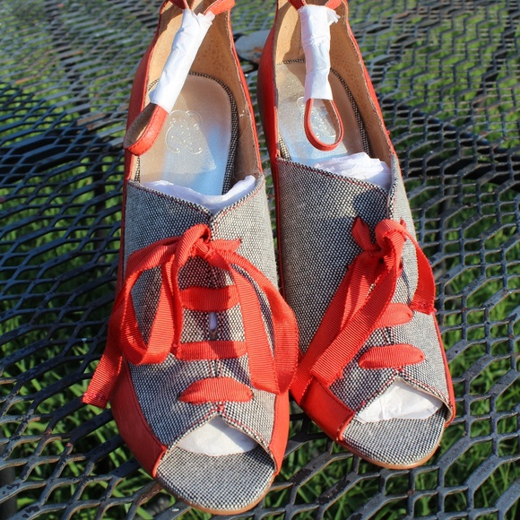envy Shoes - Orange and Tweed Peekaboo Heels envy Shoes - Orange and Tweed Peekaboo Heels